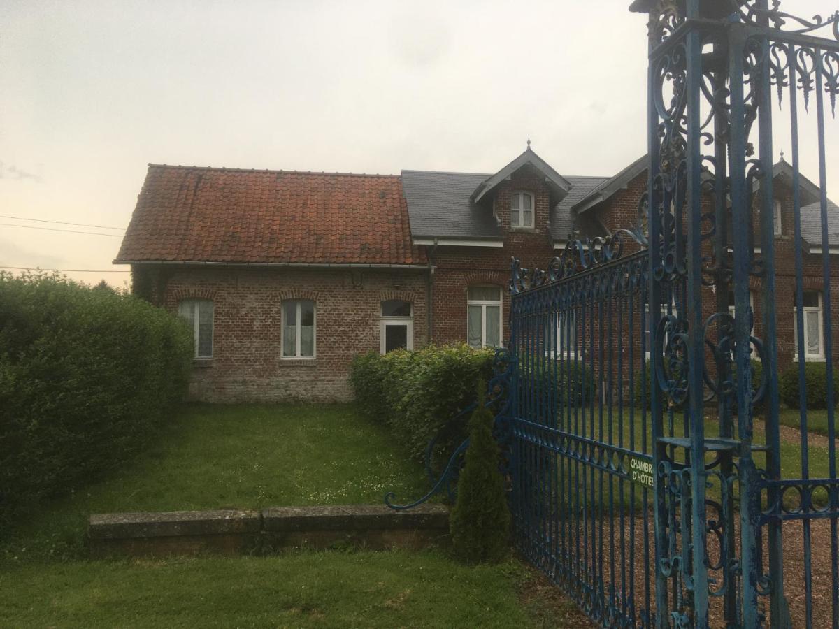 Chambres D'Hotes & Gites Du Chateau De Grand Rullecourt מראה חיצוני תמונה