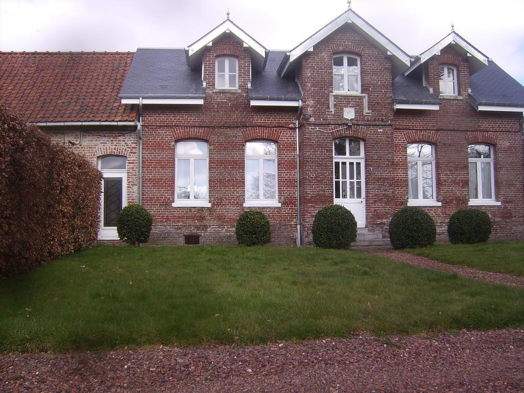 Chambres D'Hotes & Gites Du Chateau De Grand Rullecourt מראה חיצוני תמונה