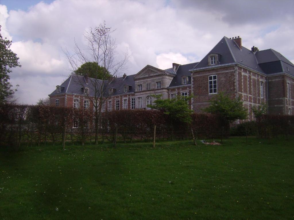 Chambres D'Hotes & Gites Du Chateau De Grand Rullecourt מראה חיצוני תמונה